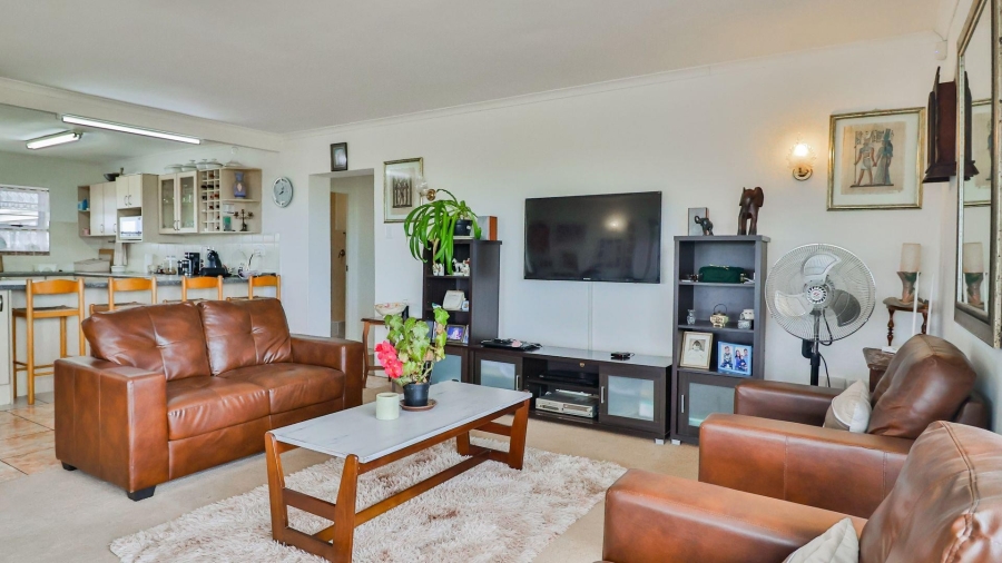 4 Bedroom Property for Sale in Kleinbaai Western Cape